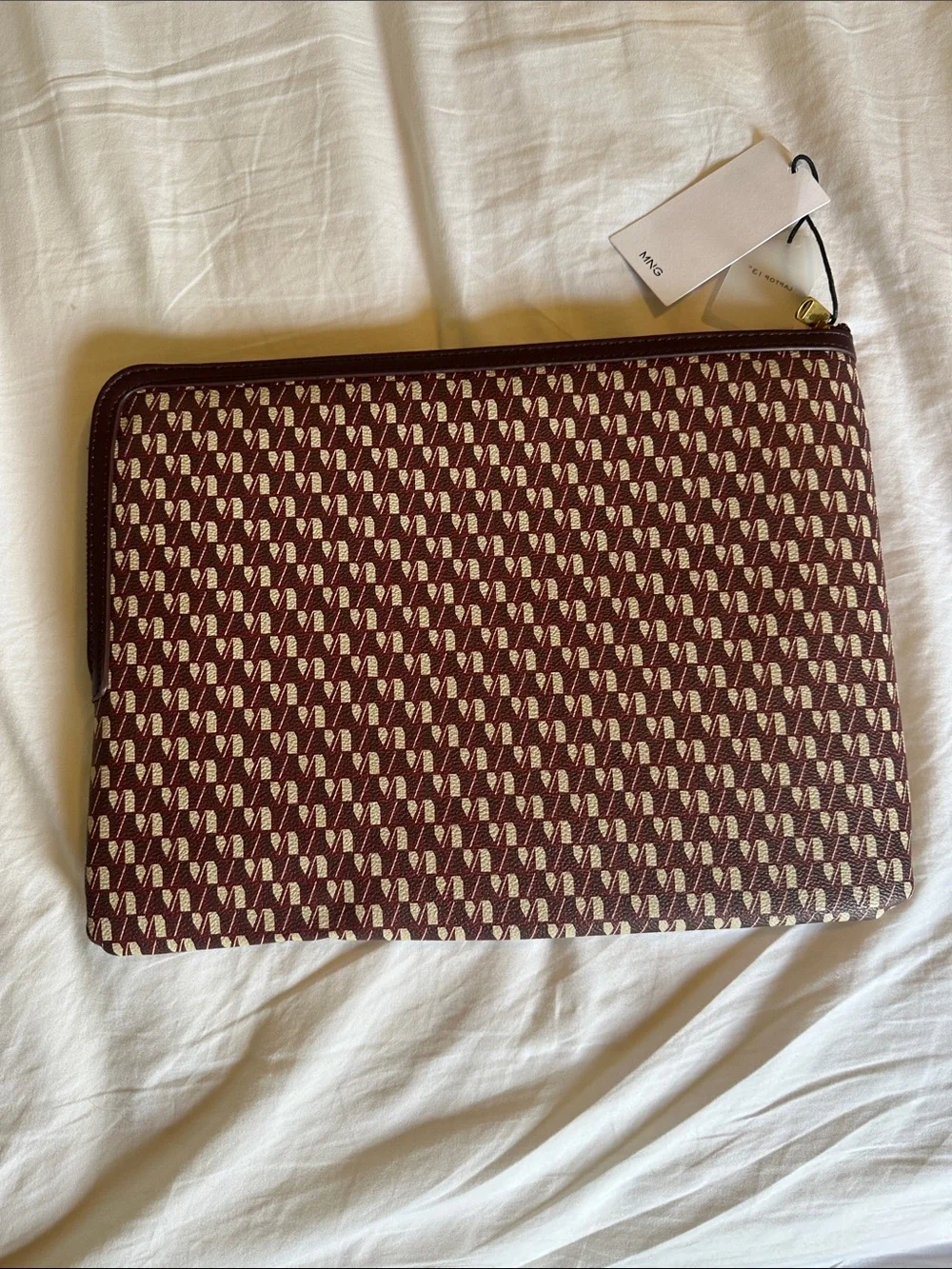Mango 13” Burgundy/Cream Laptop Bag